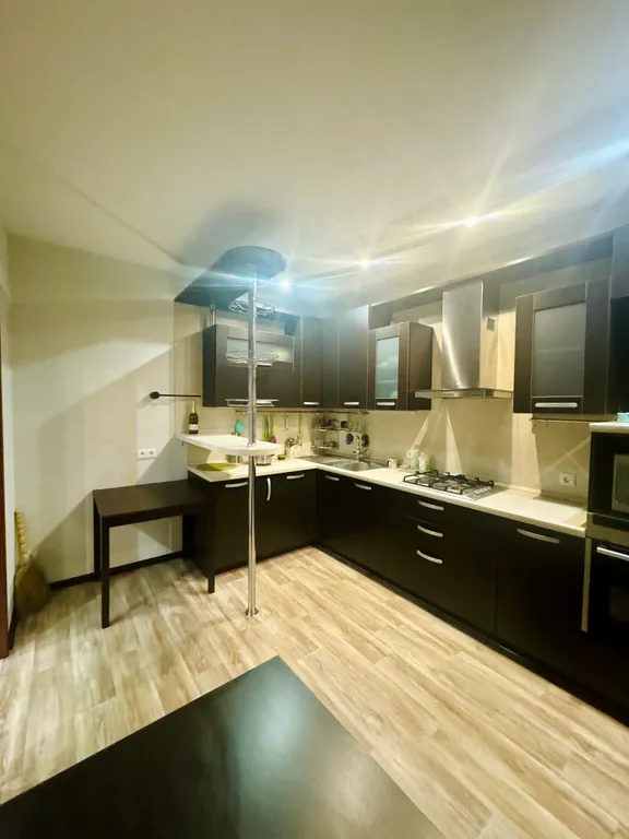 2-комнатная квартира в центре рядом с Пушкинским парком