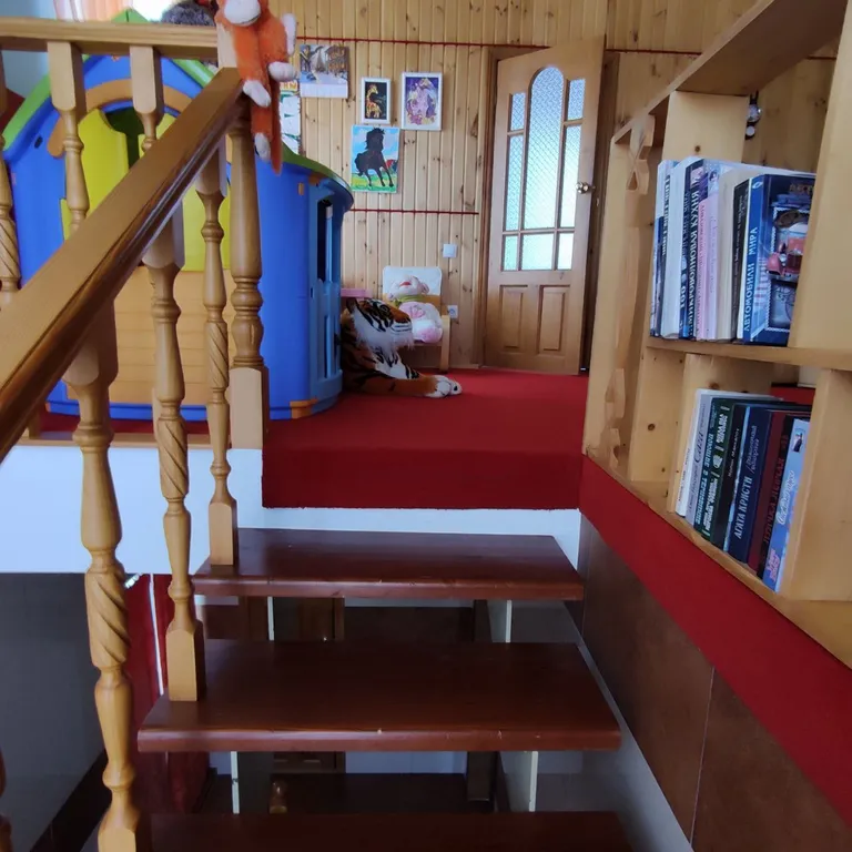 Гостевой дом Панорама на набережной реки Вичкинза с видом на Храм