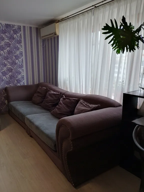 3-комнатная квартира в центре рядом с набережной