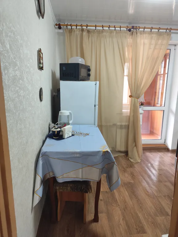 Квартира 1-комнатная с верандой в 10 минутах от Городского пляжа