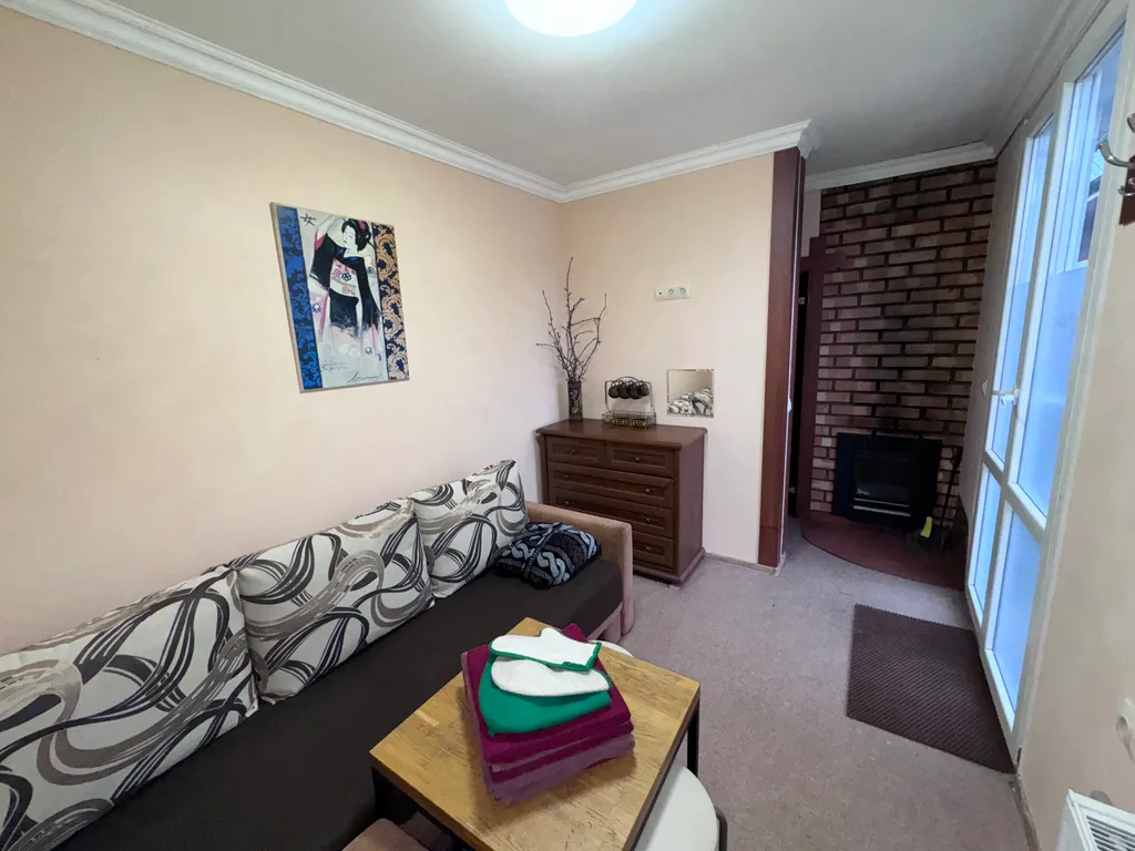 Частный дом в 15 минутах от центра