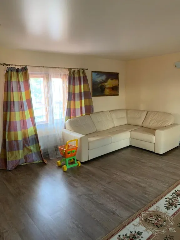 Уютный коттедж на берегу реки Волга