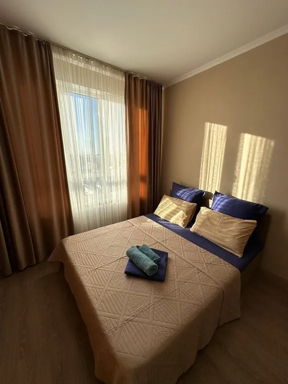 Евродвушка  в центре левого берега