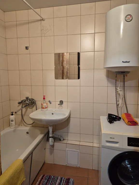 Большая  3-комнатная квартира при въезде в г Уфа со стороны аэропорта