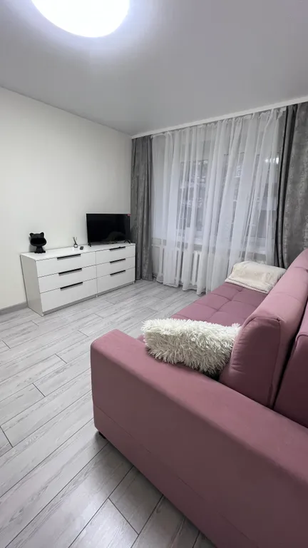 Уютная 2-х комнатная квартира с новым ремонтом в центральной части!