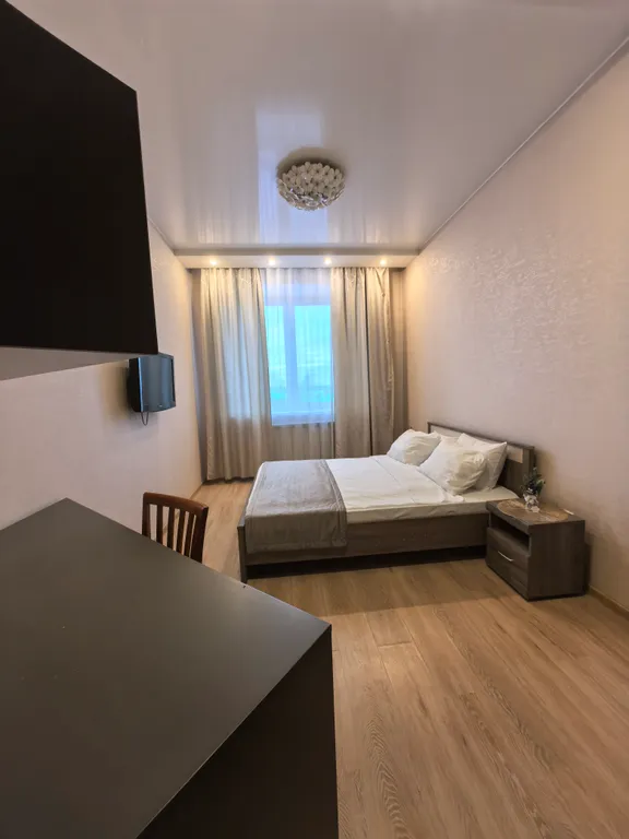 Евродвушка на набережной с видом на Собор для четверых