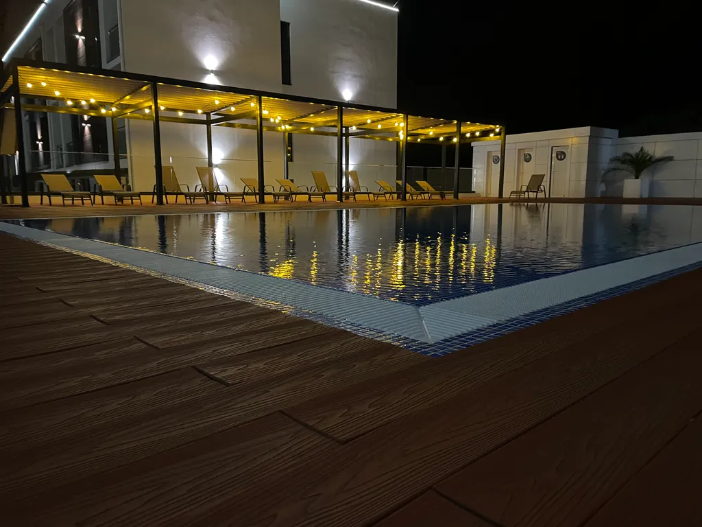 Квартира Апартаменты с балконом с видом на море — Адлер