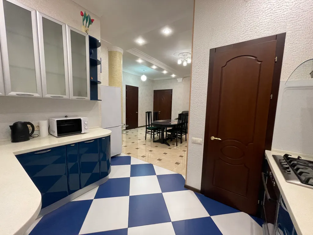 3-комнатная Квартира