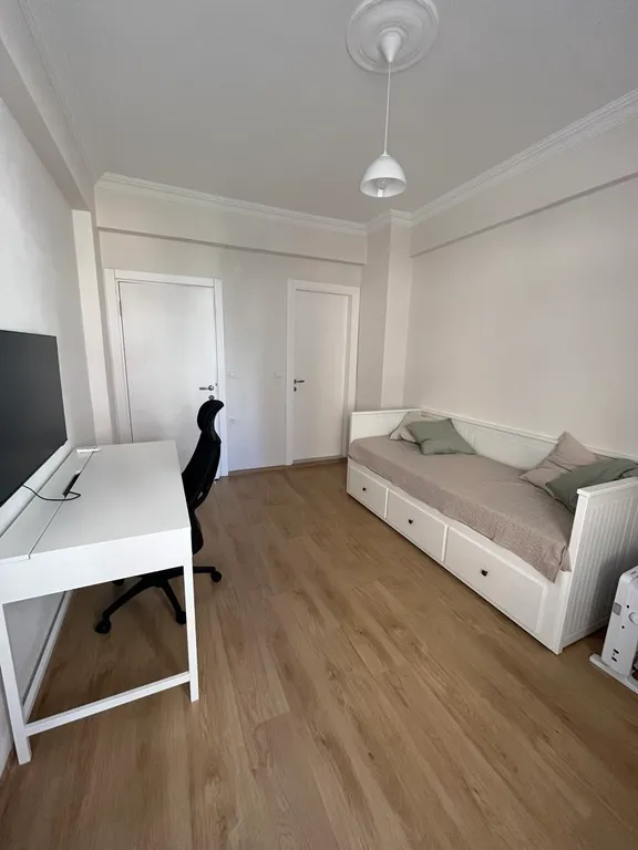 Уютная квартира (4 комнаты) в центре города