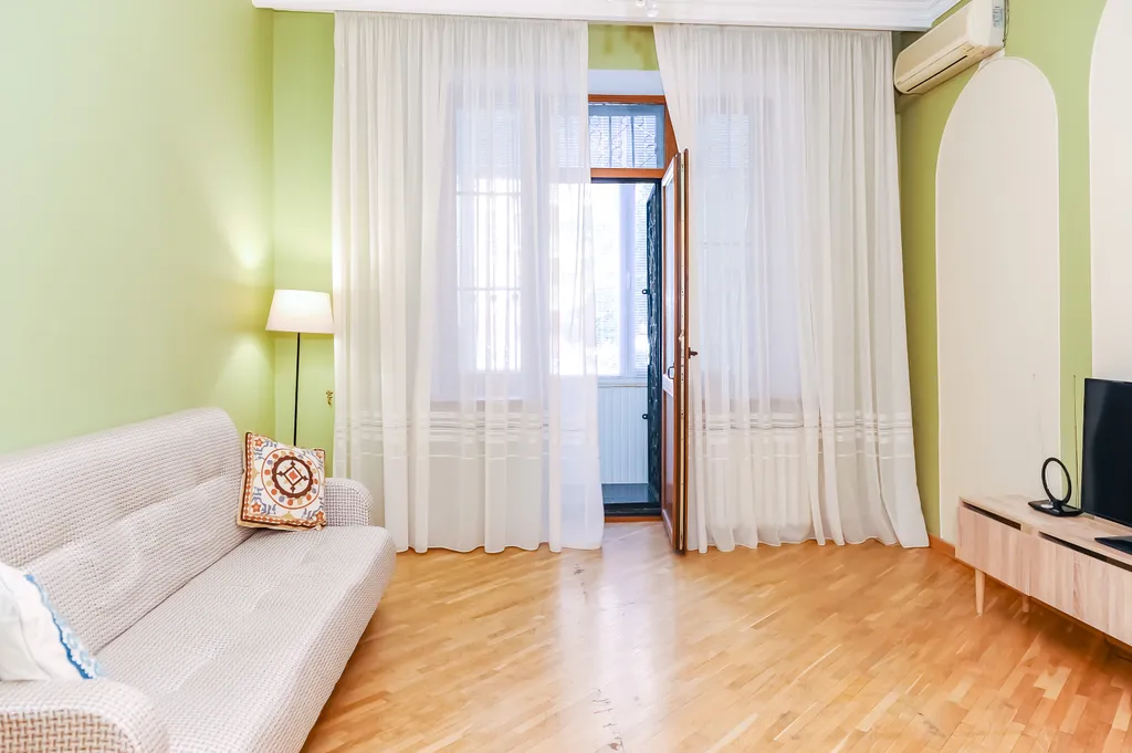 Квартира Квартира в центре с бесплатной парковкой — Краснодар