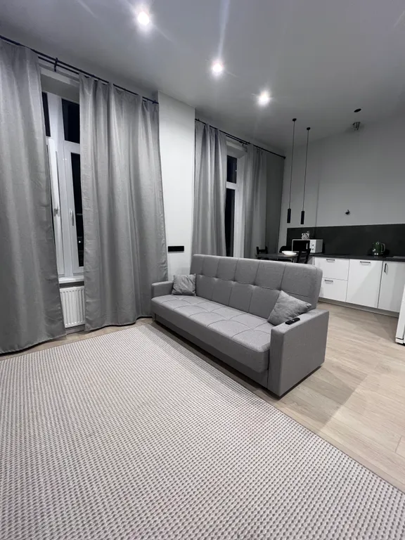 Просторная квартира в 5 минутах от Экспоцентра