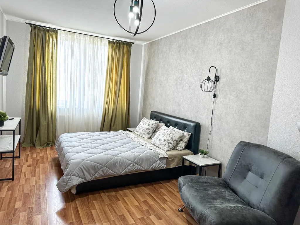 Квартира Квартира Метро Уралмаш — Екатеринбург