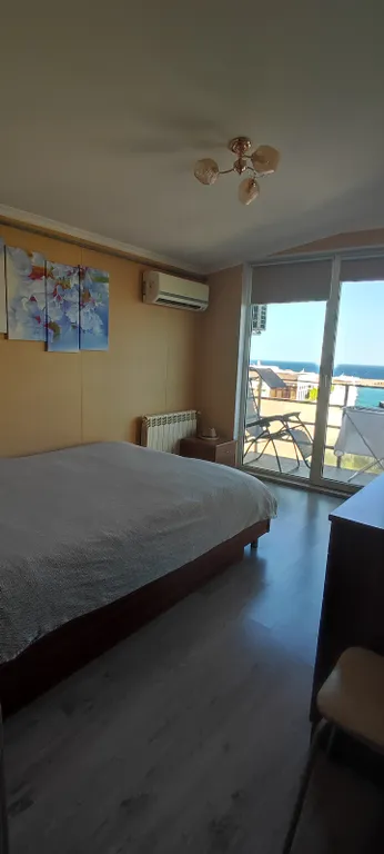 Уютная квартира с видом на море