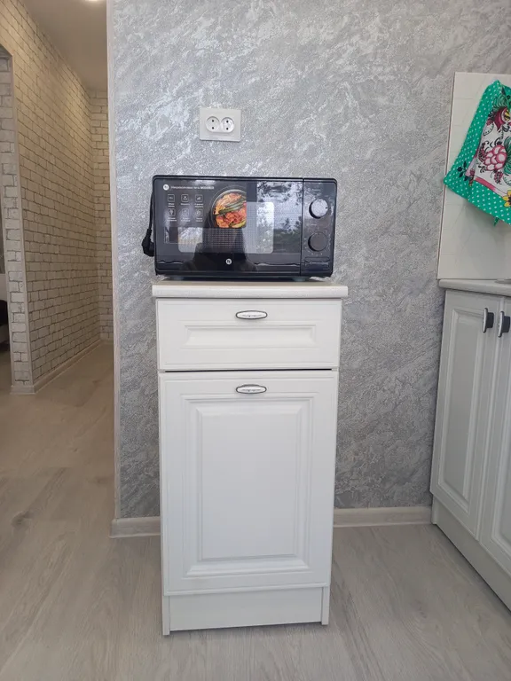 2-комнатная квартира с евроремонтом в престижном районе у РТЦ Виконда