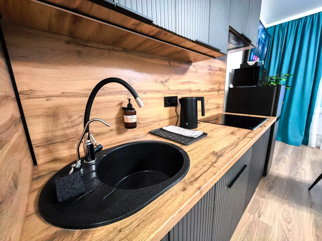 Новая вместительная квартира у МРНЦ им. Цыба