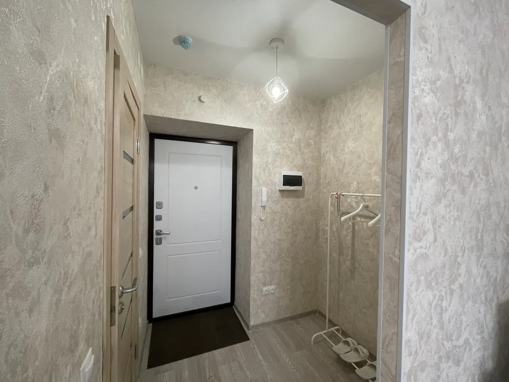 Квартира-студия ЖК Радужный 2, собственник