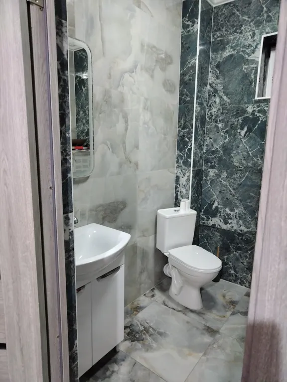 Уютная комната-студия в частном доме