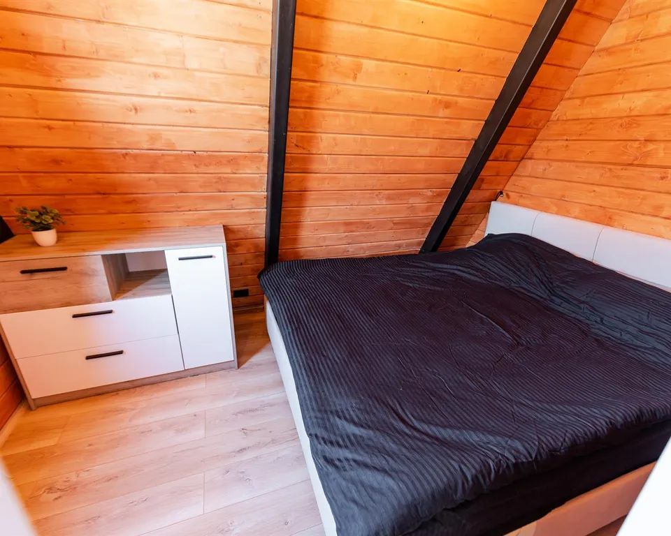 Треугольный дом А-фрейм рица