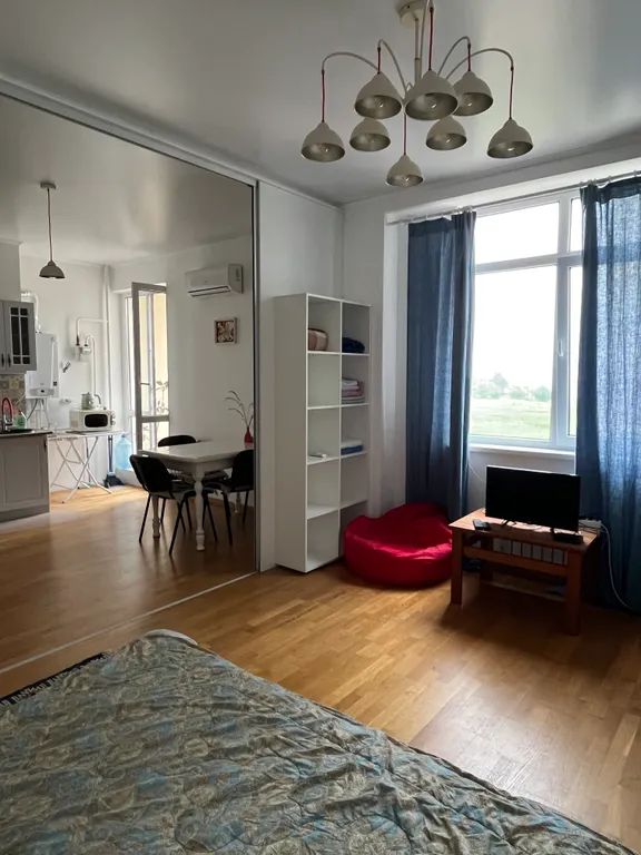 Квартира Квартира Окунуться в шум прибоя и свежий морской бриз — Геленджик