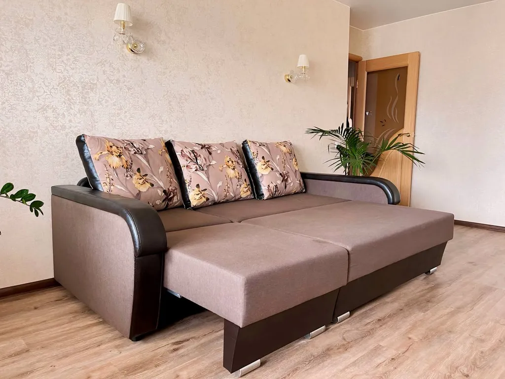 Квартира Просторная, уютная квартира с качественным ремонтом в хорошем доме — Тосно