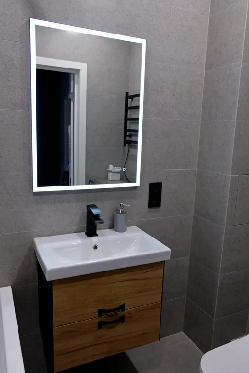 Квартира с дизайнерским ремонтом в тихом спальном районе