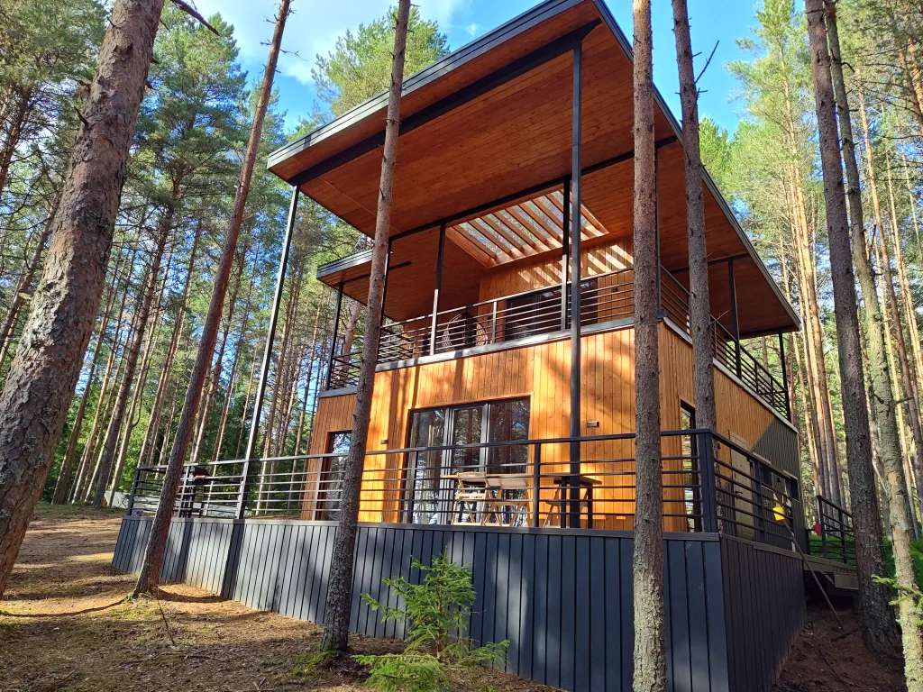 Коттедж Уютный большой дизайнерский дом в лесу Селигера на берегу озера Волго — Турбаза Чайка