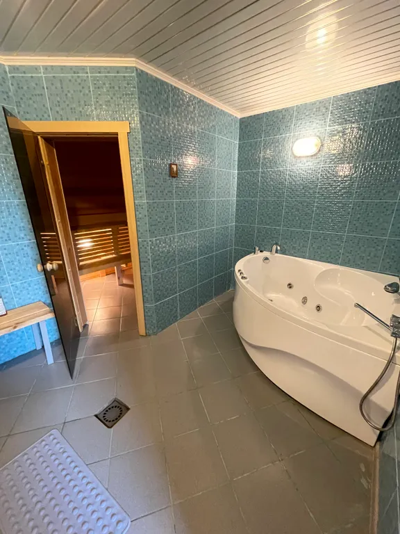 4-комнатный Дом