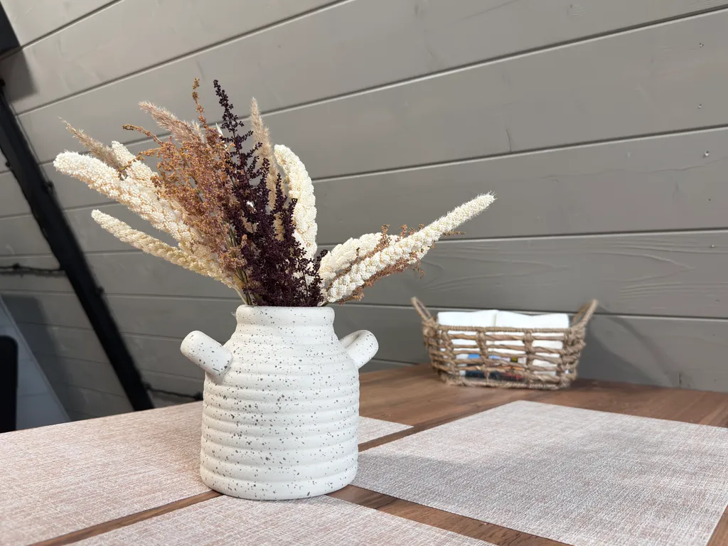 Домик у реки с банным чаном и сап-бордами