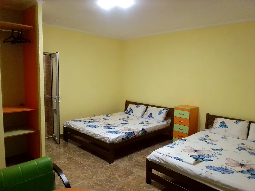 Квартира Новострой в центре Ялты, после ремонта — аренда посуточно в Ялта