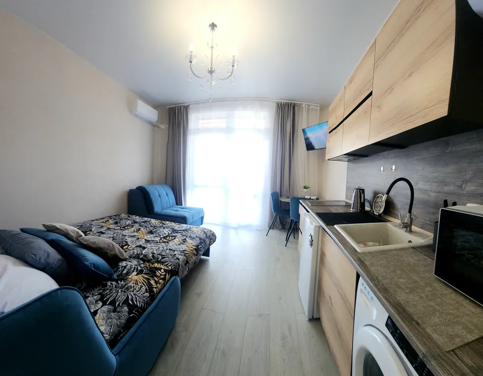 Уютная студия в корпусе с бассейном