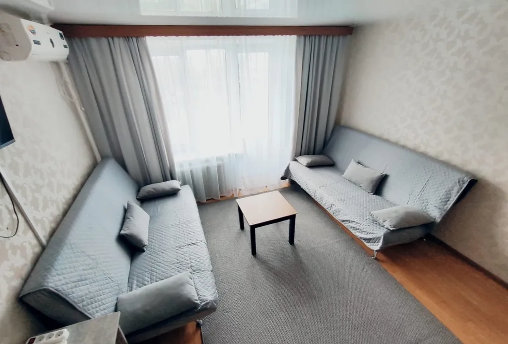 Однокомнатная квартира с панорамным балконом