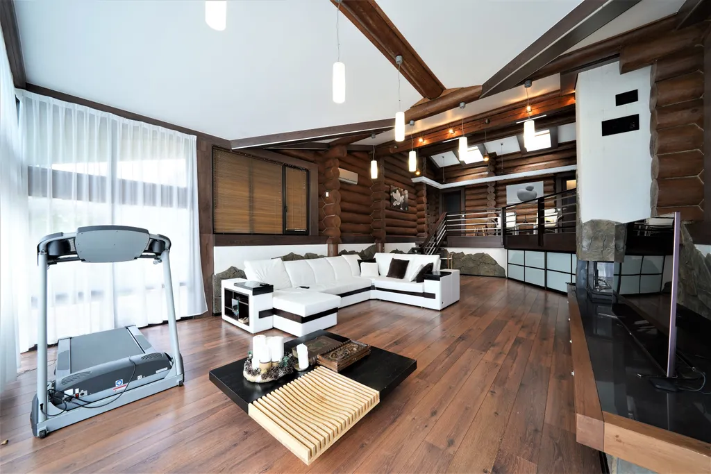 Коттедж на берегу Суходольского озера