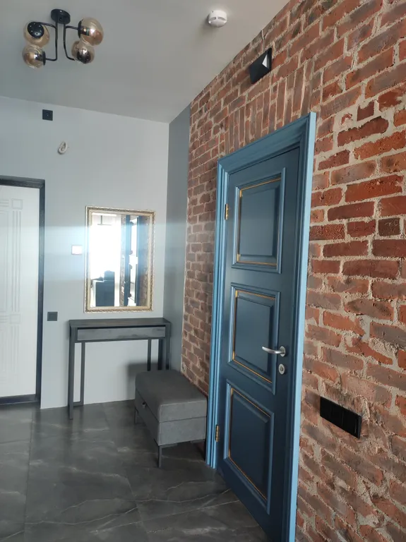 Апартаменты с видом на море, в элитном небоскрёбе, в центре города