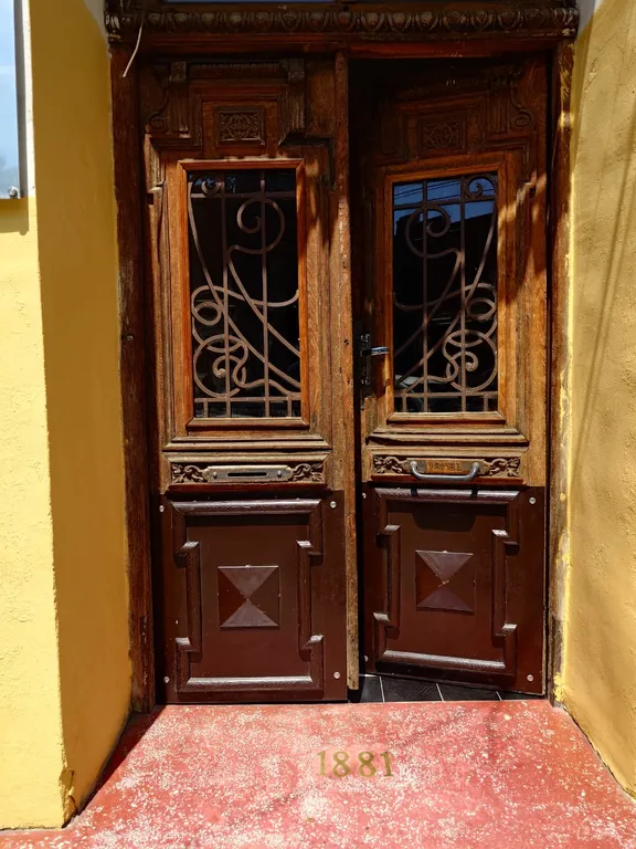 Дизайн Студио у метро