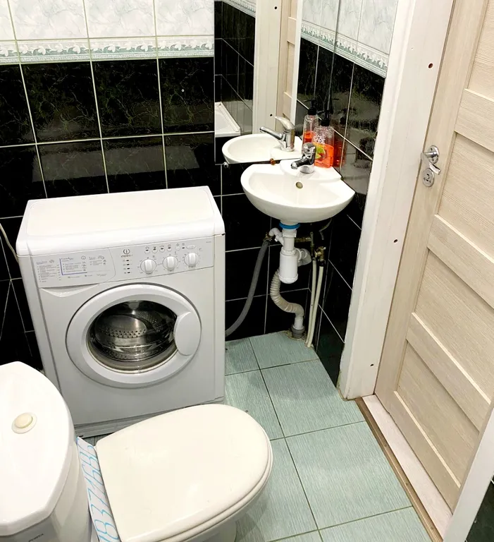 Солнечные апартаменты с панорамным окном и видом на Красную площадь