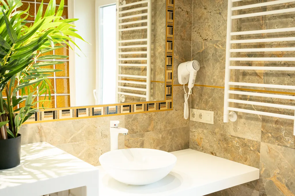 Уникальная локация-отдельный этаж из 3 комнат в спа-комплексе