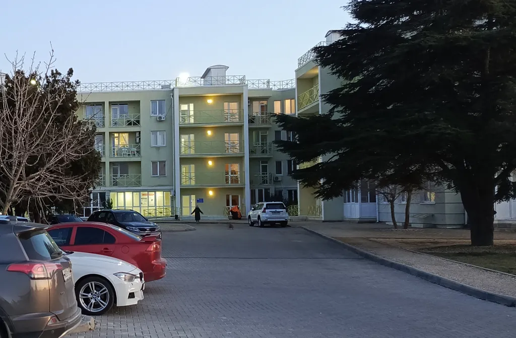 Квартира Уютные апартаменты на берегу моря в парке Победы — Севастополь