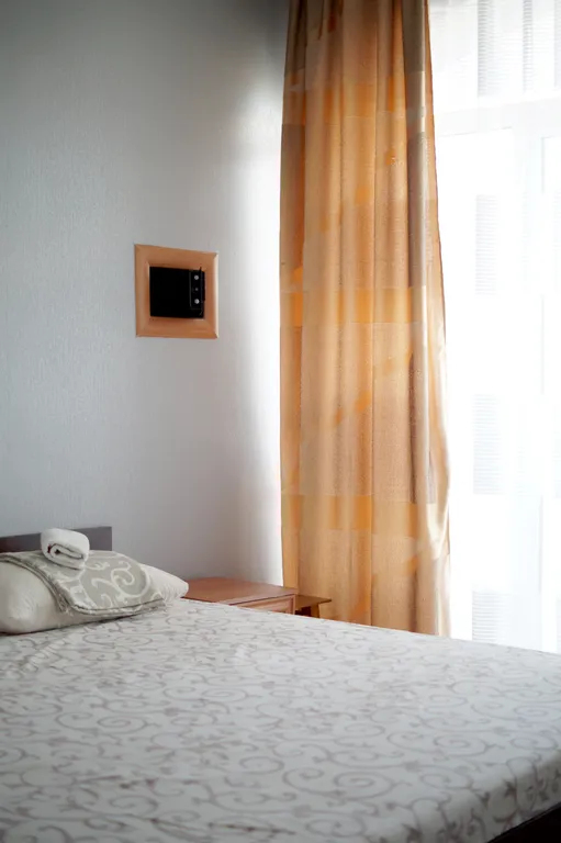 Двухкомнатный номер для большой семьи или дружной компании удобства