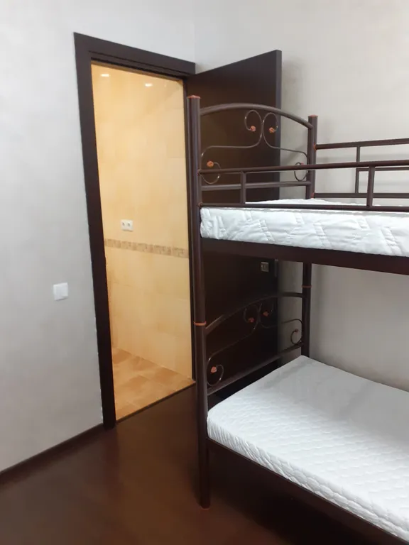 Уютные 4-х местные апартаменты с открытой террасой