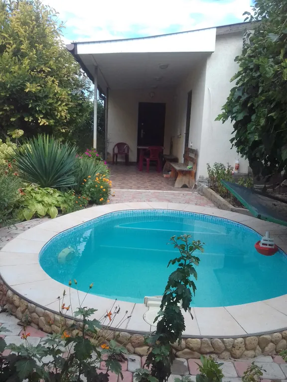 Уютная студия в коттедже частного сектора