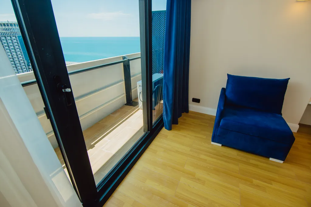 Апартамент с видом на море первая линия