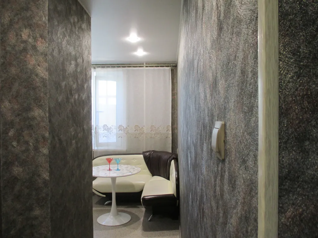 Квартира с отличным ремонтом рядом с Аквапарком