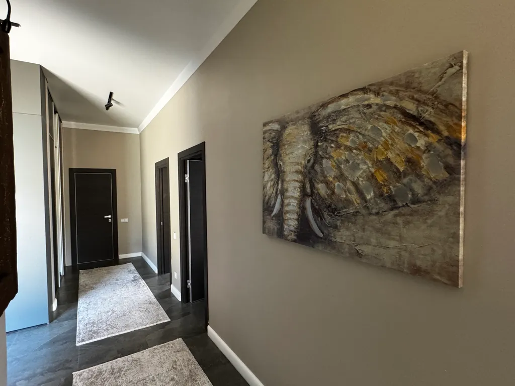 Дом в тихом месте, со своим минипляжем