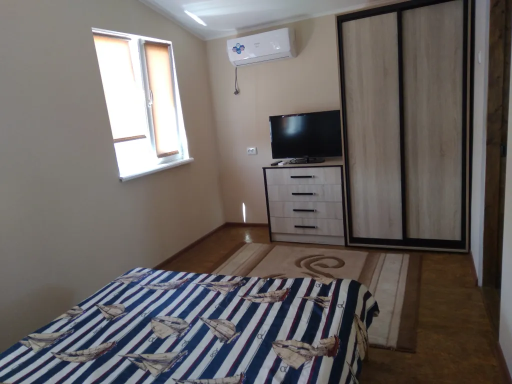 Коттедж Коттедж 3 комнаты 7 мест на Средней — Евпатория