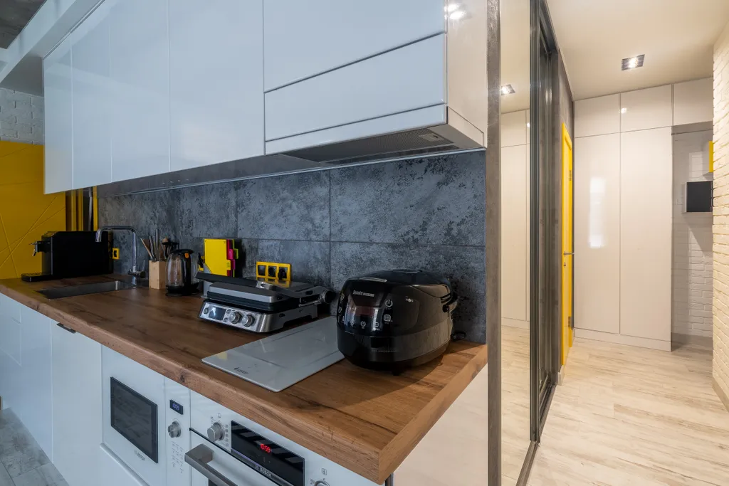 Апартаменты с террасой 80м2, тёплым бассейном и русской баней