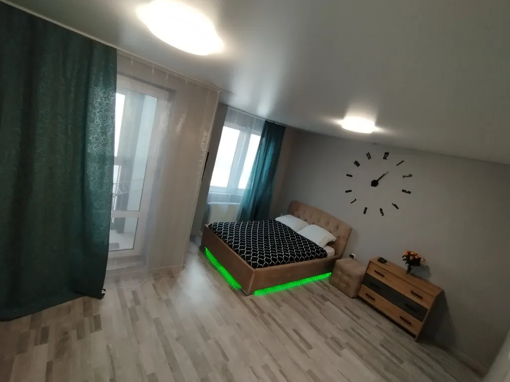 Студия у набережной в самом центре