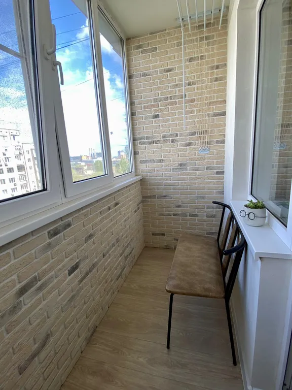 Дизайнерские 3-х комнатные апартаменты для большой семьи