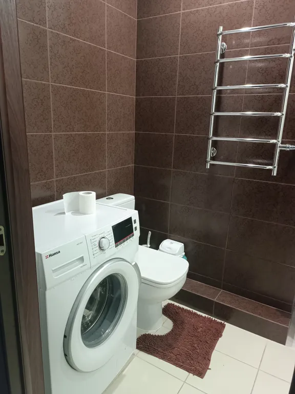 Уютная квартира в спальном районе недалеко от моря, с видом на горы