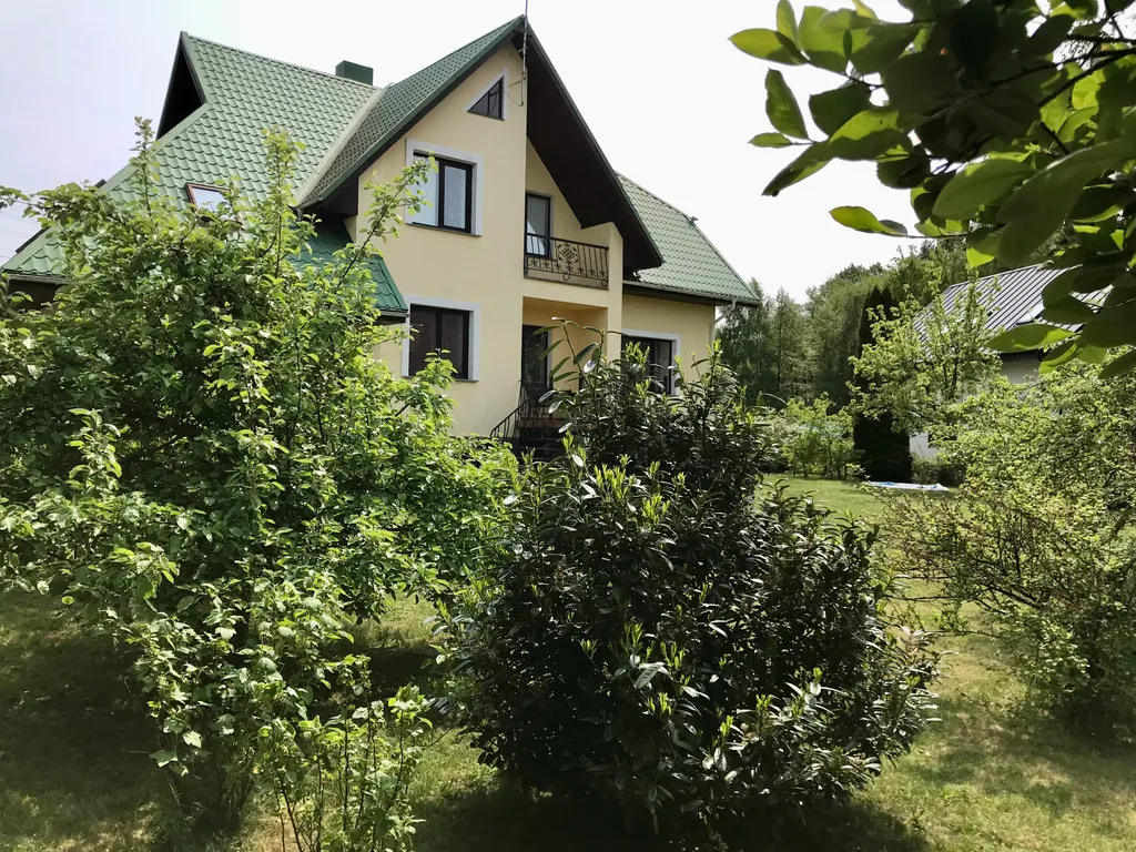 Прибрежный уголок для отдыха на природе