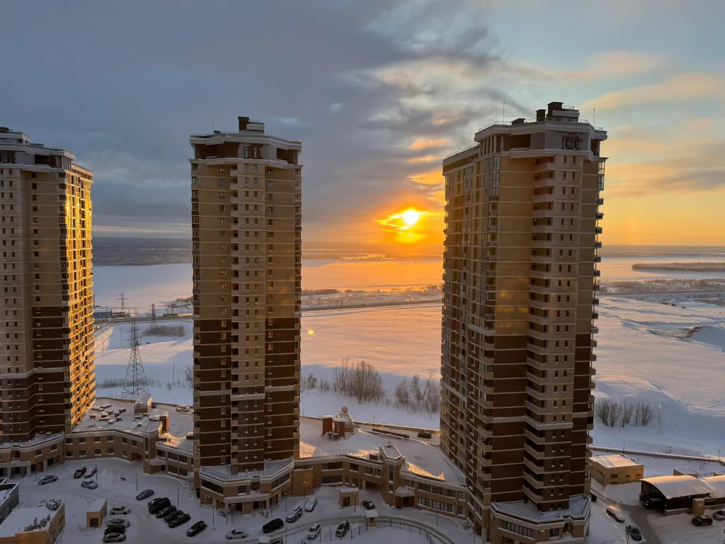 Просторная видовая квартира в ЖК Возрождение